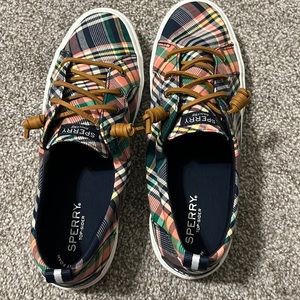 Sperry Top Sider boat shoe
